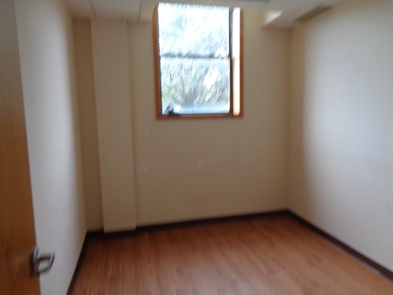 More Photos Of 501 Washington St, Conshohocken Warehouse For Sale