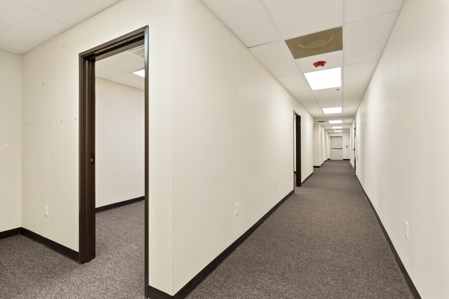 More Photos Of 26243 State Highway 51, Wagoner Medical For Sale