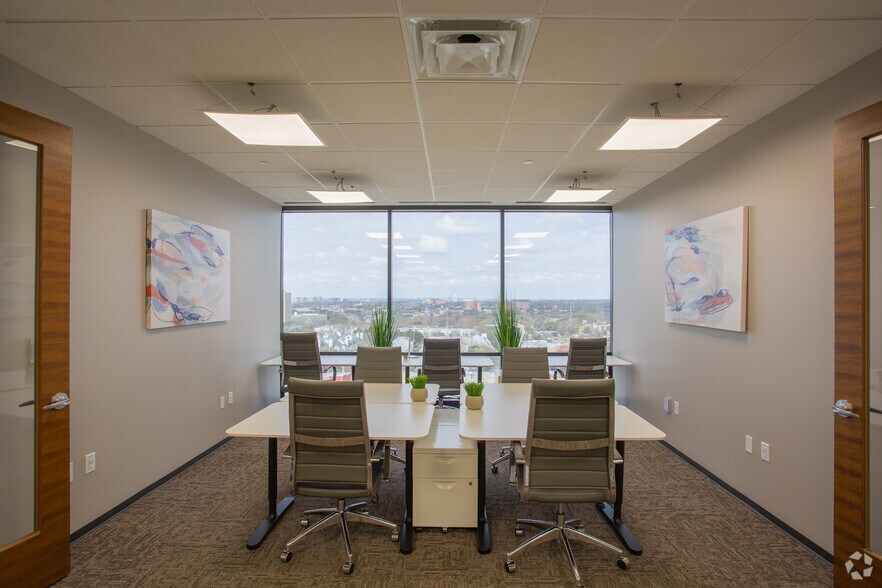 Photo of 9th Floor Ste 900