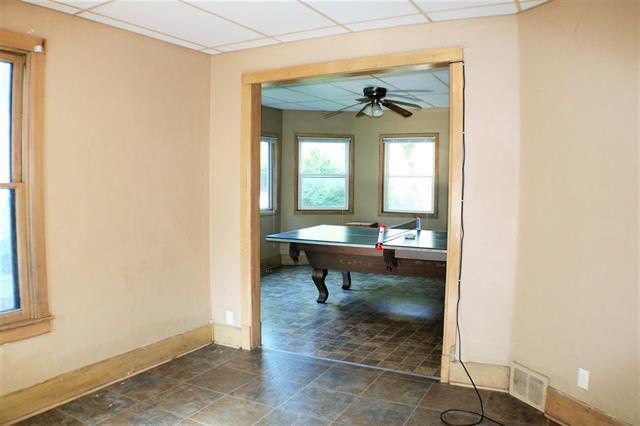 More Photos Of 401 S Lucas St, Iowa City Apartments For Sale