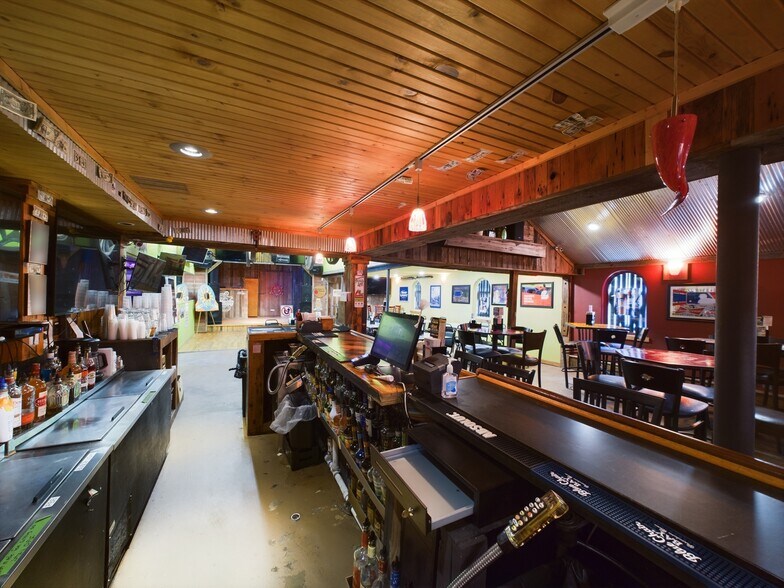 More Photos Of 4512 E M-21, Corunna Restaurant For Sale