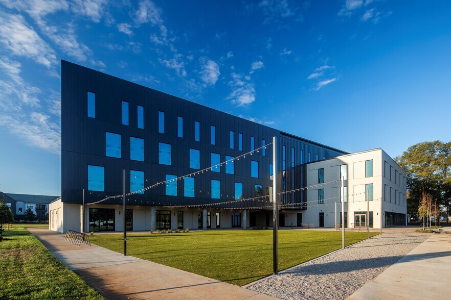 More Photos Of 1300 Enterprise Way, Huntsville Office For Lease