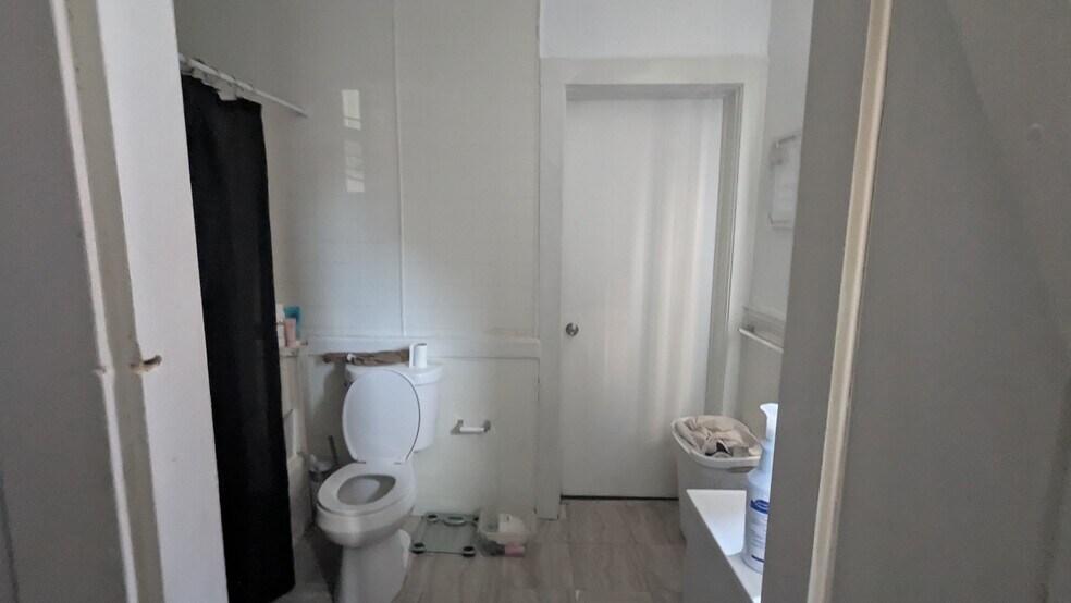 More Photos Of 15-17 Emmett St, Providence Apartments For Sale