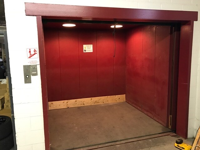 More Photos Of 145-149 Sandy Creek Rd, Verona Flex For Sale