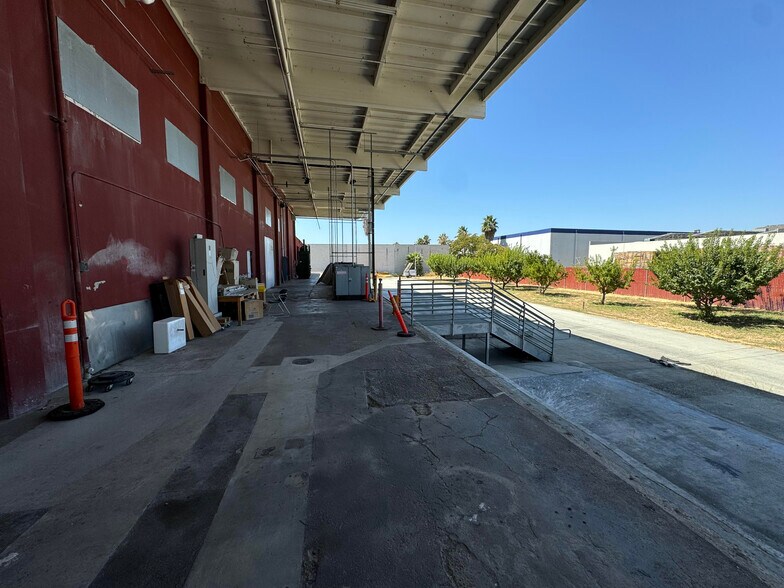 More Photos Of 1885 Las Plumas Ave, San Jose Food Processing For Sale