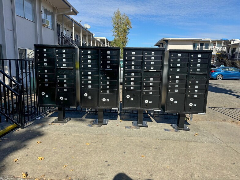 More Photos Of 695 Plaza Ave, Sacramento Apartments For Sale