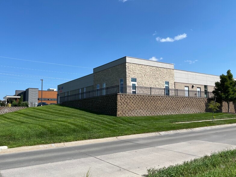 More Photos Of 20120-20124 Pierce St, Omaha Daycare Center For Sale