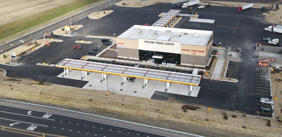 Primary Photo Of 601 S 88th Ave, Peotone Service Station For Lease