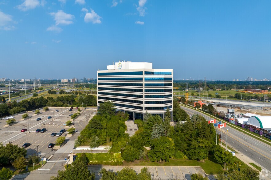 More Photos Of 2920 Matheson Blvd E, Mississauga Office For Lease