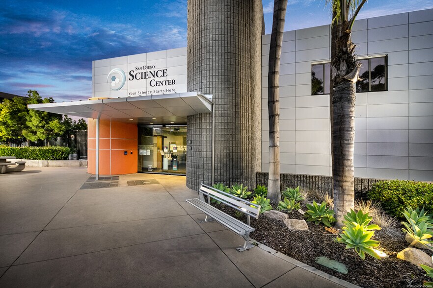 More Photos Of 3030 Bunker Hill St, San Diego Research And Development For Lease