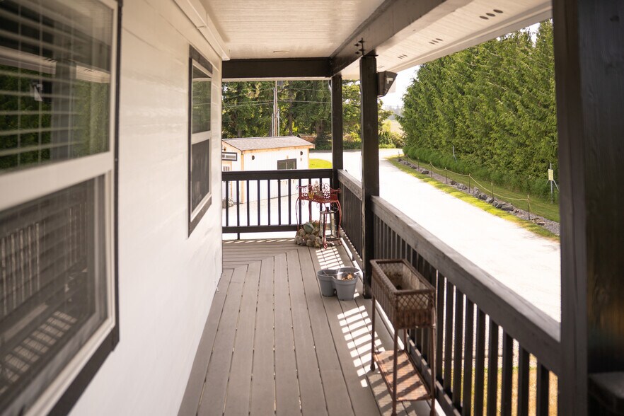 More Photos Of 14965 W Bow Hill Rd, Bow General Retail For Sale