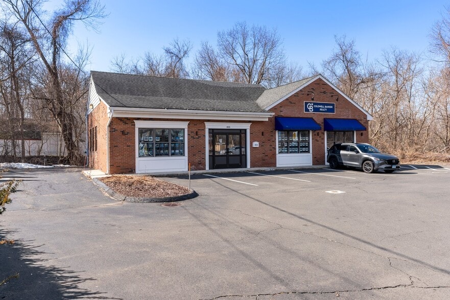 More Photos Of 855 Farmington Ave, Farmington Office For Lease