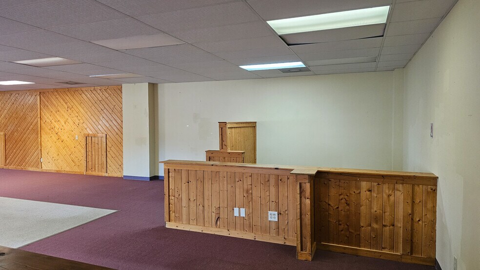 More Photos Of 5987 Highway 441, Wiley Storefront Retail Office For Sale