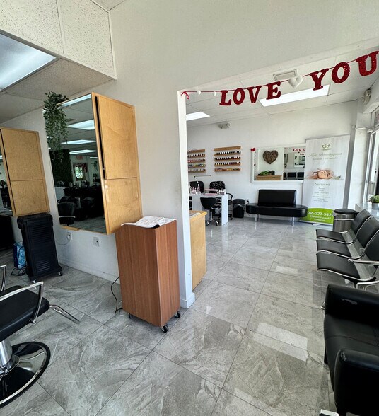 More Photos Of 1950 NW 17th Ave, Miami Storefront Retail Office For Sale