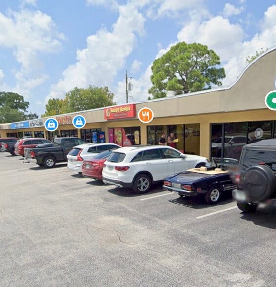 More Photos Of 5500-5630 4th St N, Saint Petersburg Freestanding For Lease