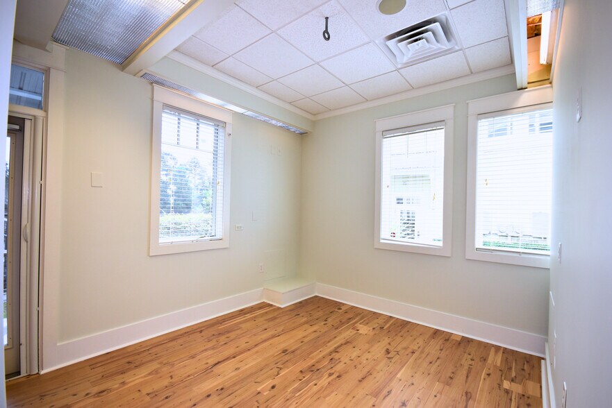 More Photos Of 277 Willbrook Blvd, Pawleys Island Office For Sale