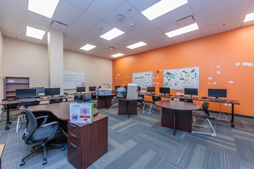 More Photos Of 8555-8735 Day Dr, Parma General Retail For Sale