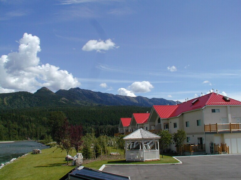 More Photos Of 1300 Riverside Way, Fernie Land For Sale