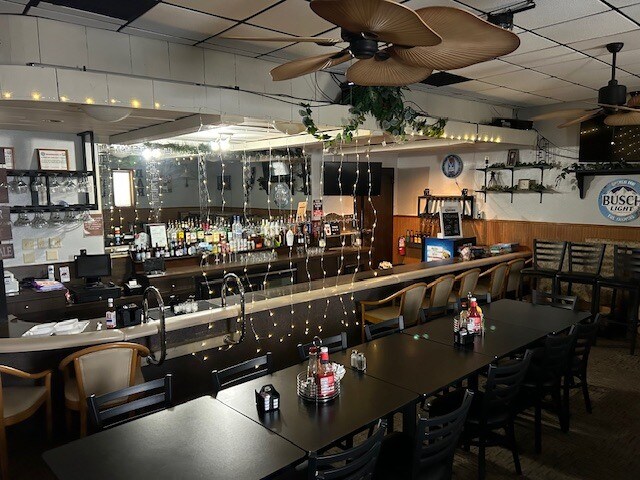 More Photos Of 122 S Union St, Bryan Restaurant For Sale