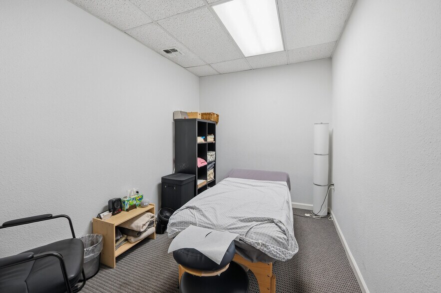 More Photos Of 1097 E Main St, Grass Valley Office For Sale