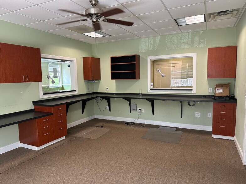 More Photos Of 4102 Ben Franklin Blvd, Durham Medical For Sale