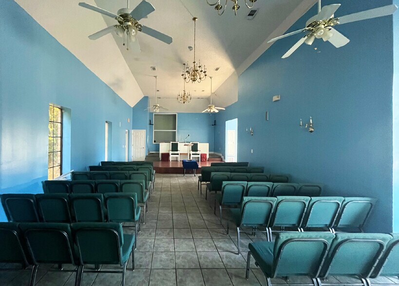 More Photos Of 6100 Moffett Rd, Mobile Specialty For Sale