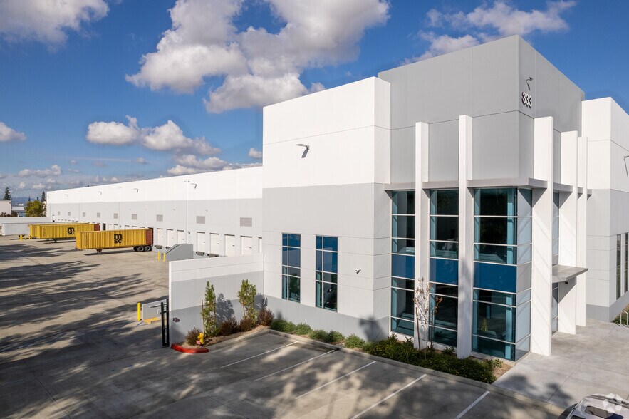 More Photos Of 333 S Hacienda Blvd, City Of Industry Warehouse For Sale