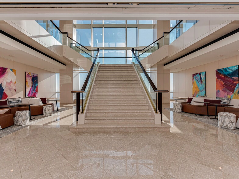 More Photos Of 301 S College St, Charlotte Office For Lease