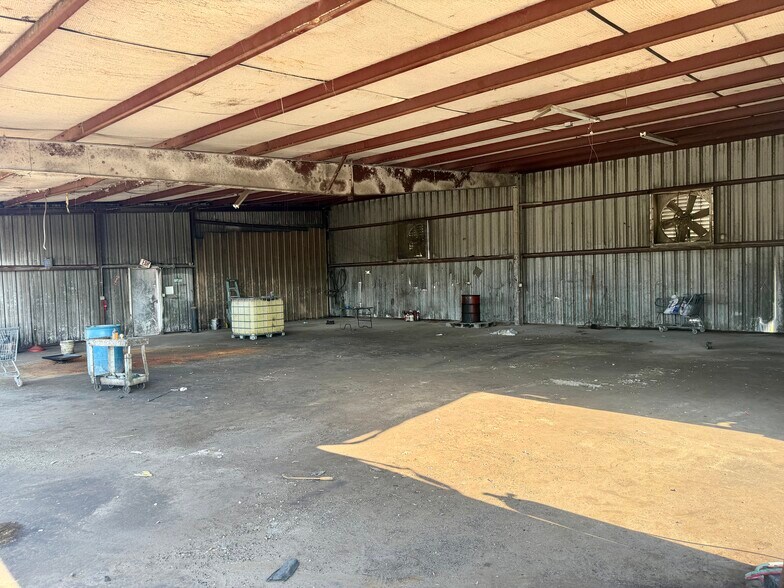 More Photos Of 1101 Albright Rd, Sanford Auto Salvage Facility For Sale