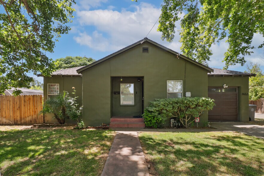 More Photos Of 2652 21st Ave, Sacramento Apartments For Sale
