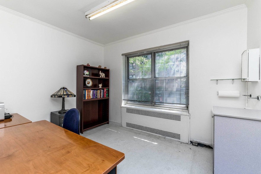 More Photos Of 3524 78th St, Jackson Heights Medical For Sale