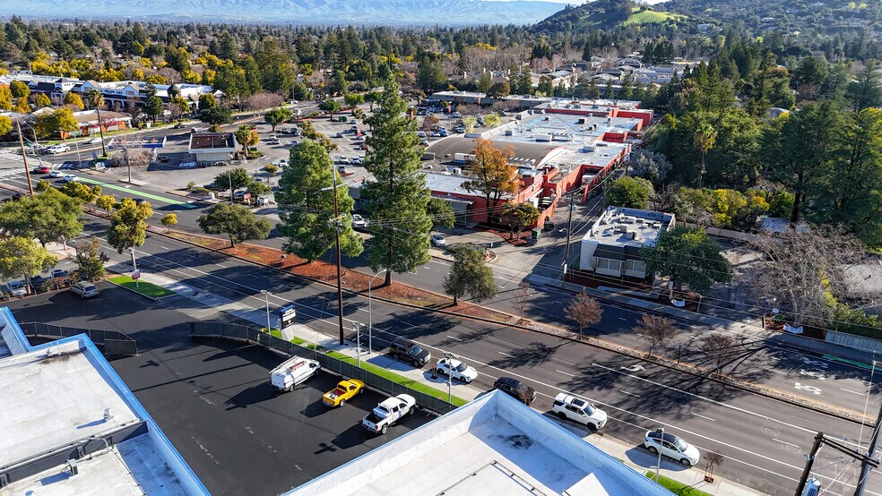 More Photos Of 1395 Stanwood Dr, San Jose Fast Food For Sale