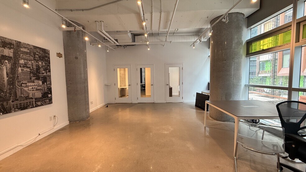 More Photos Of 373-375 King St W, Toronto Apartments For Lease