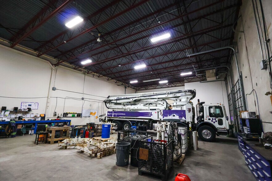 More Photos Of 26620 56 Ave, Langley Twp Warehouse For Sale