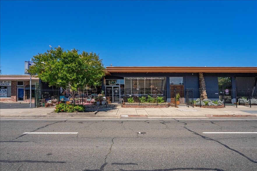 More Photos Of 2100 Hilltop Dr, Redding General Retail For Sale