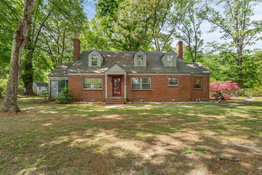 More Photos Of 2870 King William Ave, West Point Flex For Sale