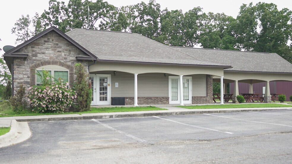 More Photos Of 2500 Ridgeland Cir, Pocahontas Apartments For Sale