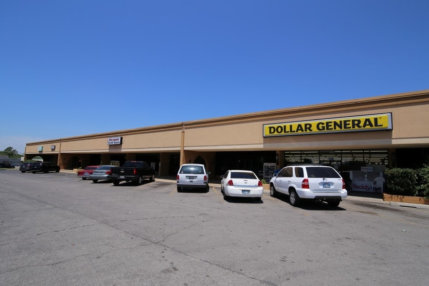 More Photos Of 1501-1609 NW Britton Rd, Oklahoma City Unknown For Lease