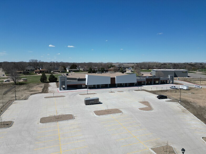 More Photos Of 1105 Theatre, Hastings Freestanding For Sale