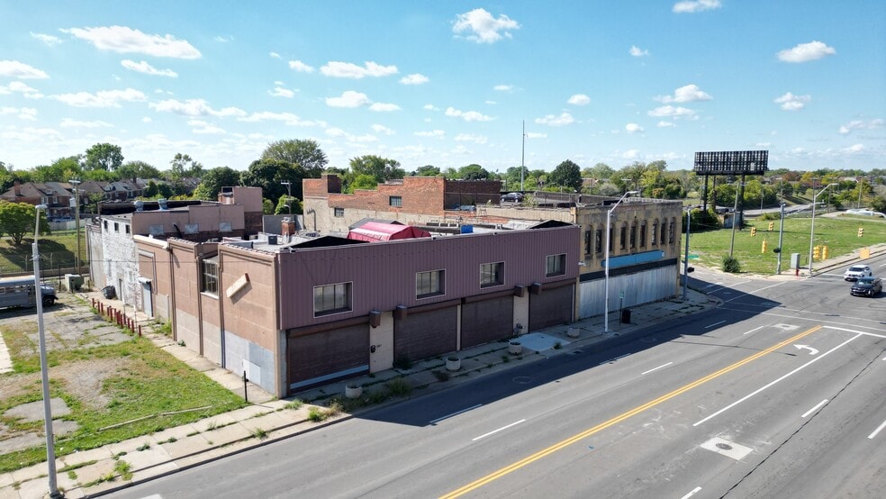 More Photos Of , Detroit Unknown For Sale