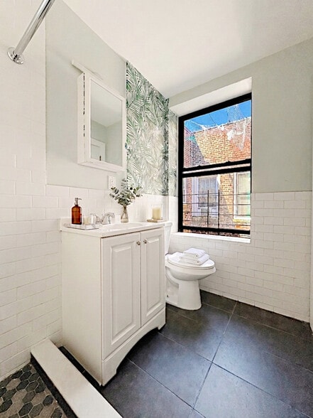More Photos Of 2850 W 17th St, Brooklyn Apartments For Sale