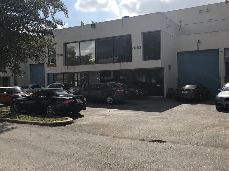 More Photos Of 7084 NW 50th St, Miami Warehouse For Sale