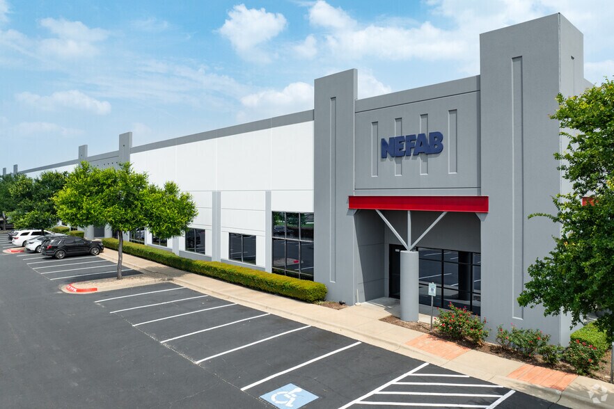 Primary Photo Of 6301 E Stassney Ln, Austin Manufacturing For Lease