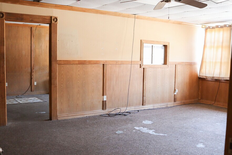 More Photos Of 3101 Armory Rd, Wichita Falls Flex For Sale