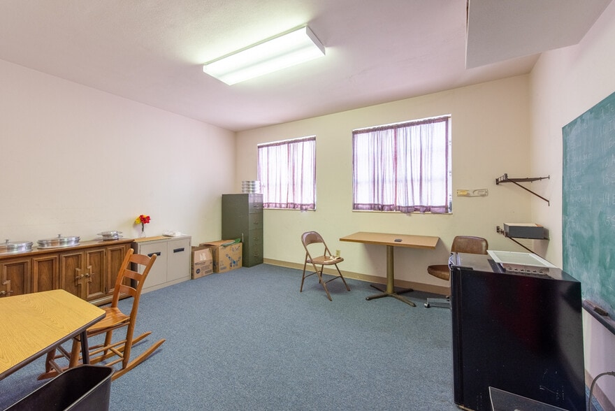 More Photos Of 4608 N Nebraska Ave, Tampa Religious Facility For Sale