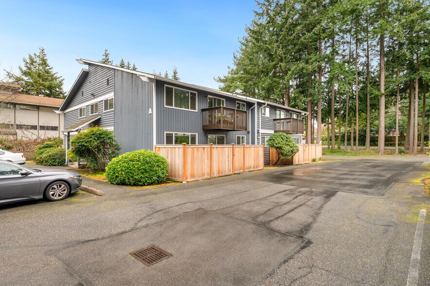 More Photos Of 19425 76th Ave W, Lynnwood Apartments For Sale