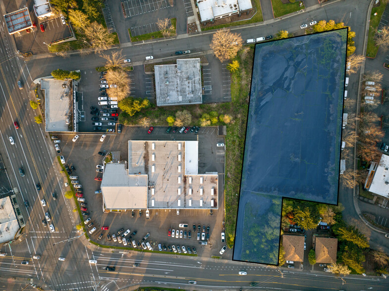 Primary Photo Of SW Pacific Hwy, Tigard Land For Sale