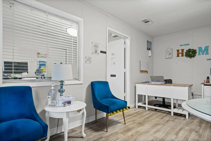 More Photos Of 601 Village Green Dr, Mobile Apartments For Sale