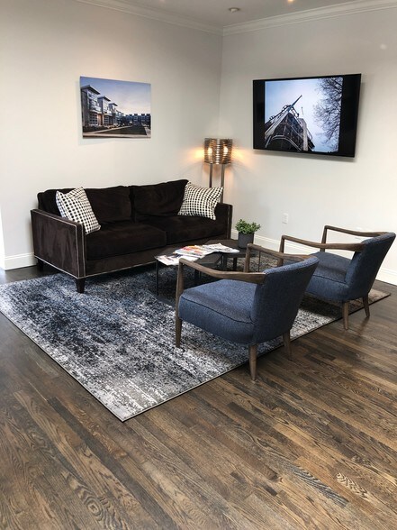 More Photos Of 20 Fox Rd, Waltham Office For Lease