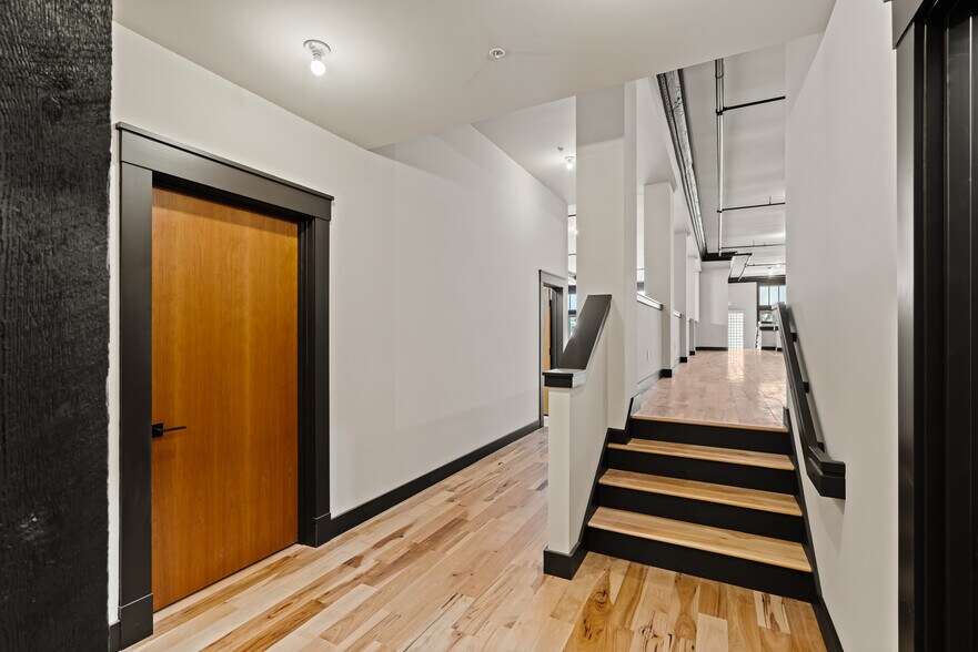 More Photos Of 103-116 W 3rd Ave, Ellensburg Restaurant For Lease